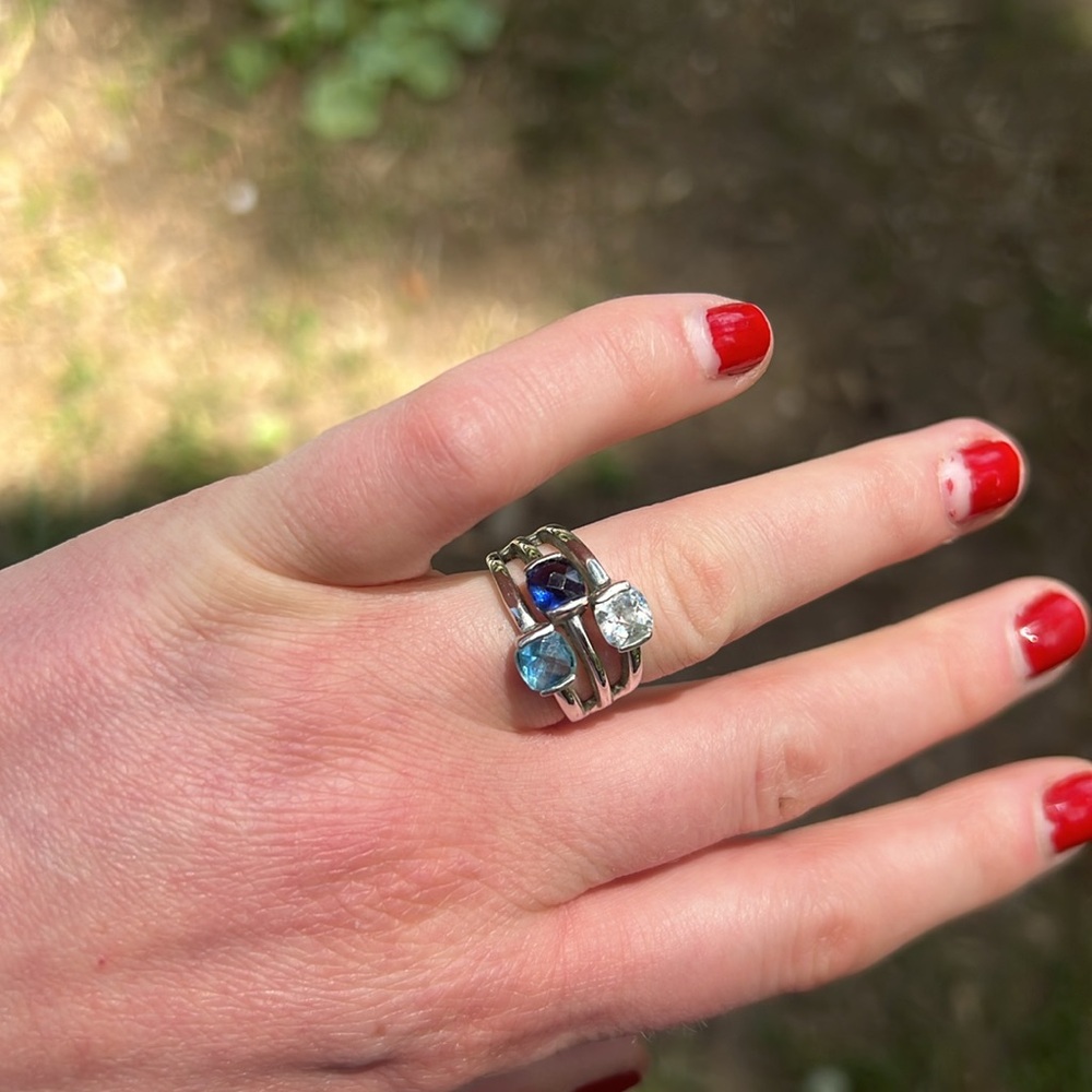 Last chance ^ Size 8 Lia Sophia Ring riviera retired silver tone rare - Picture 3 of 3